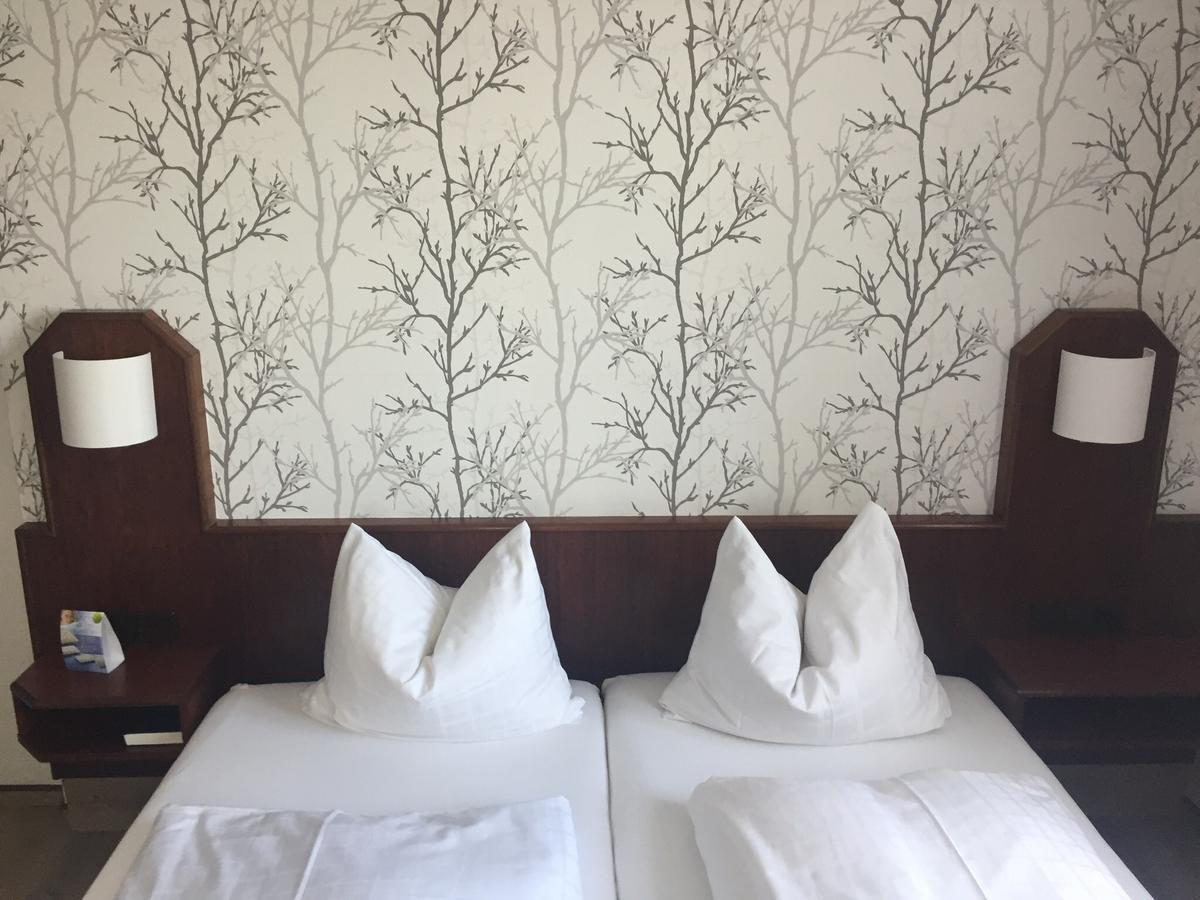 Hotel-Restaurant Lowen Зюссен Экстерьер фото